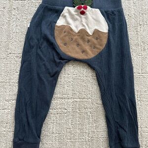 MORI Baby Pants with Christmas pudding design